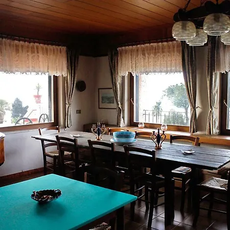 Cassina *