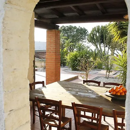 Cassina Bed & Breakfast *